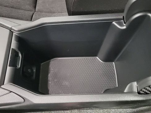 Certified 2025 Honda Accord SE image 35