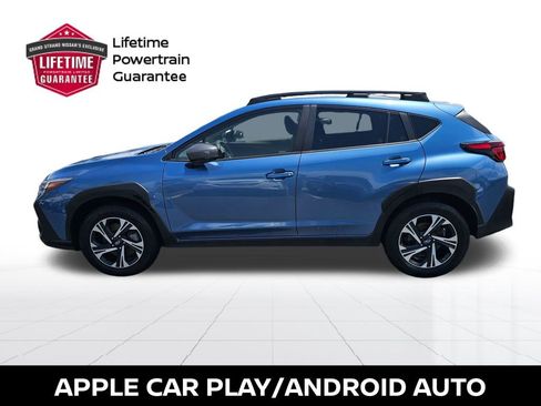 Used 2024 Subaru Crosstrek 2.0i Premium AWD/4WD image 2