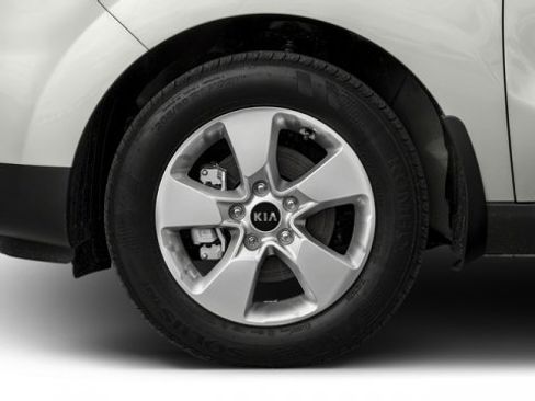 Used 2018 Kia Soul image 14