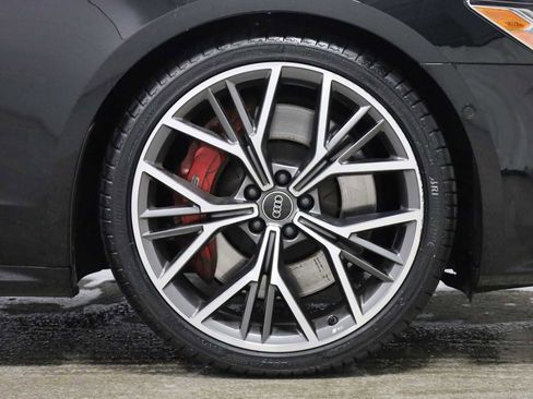 Used 2025 Audi S7 Prestige w/ Prestige Package image 12