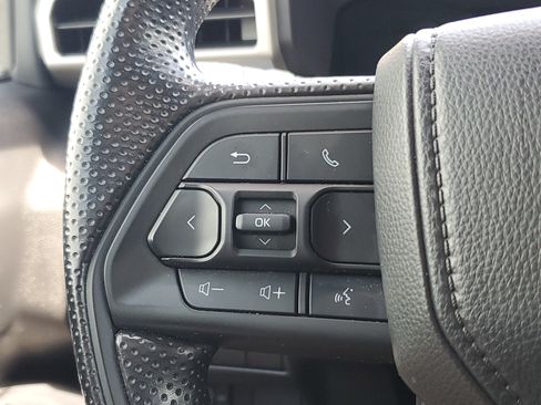 Used 2025 Toyota Tacoma SR5 RWD image 23