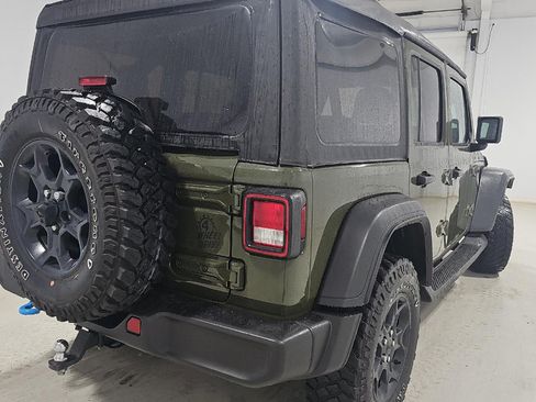 Used 2023 Jeep Wrangler Unlimited AWD/4WD image 5