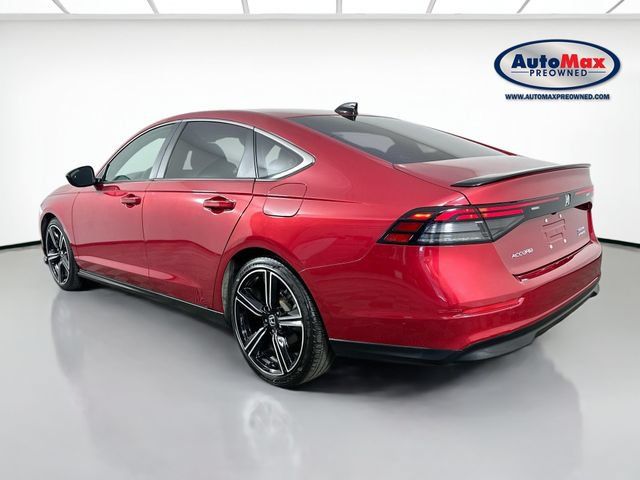 Used 2024 Honda Accord Sport image 6