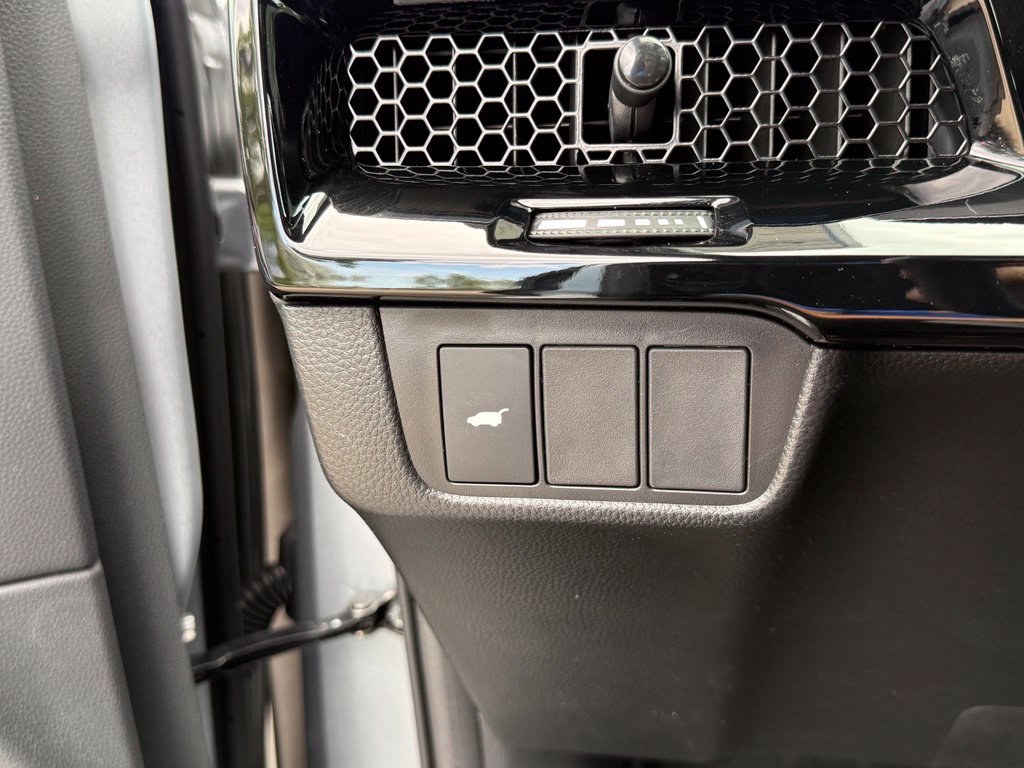 Certified 2026 Honda CR-V Sport Touring image 27
