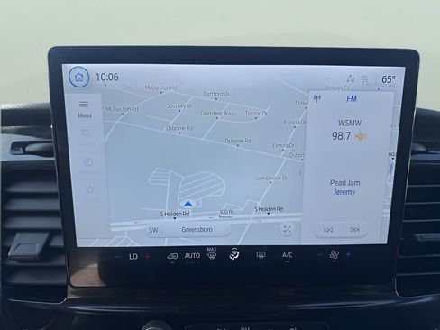 Used 2024 Ford Transit 350 XLT image 19