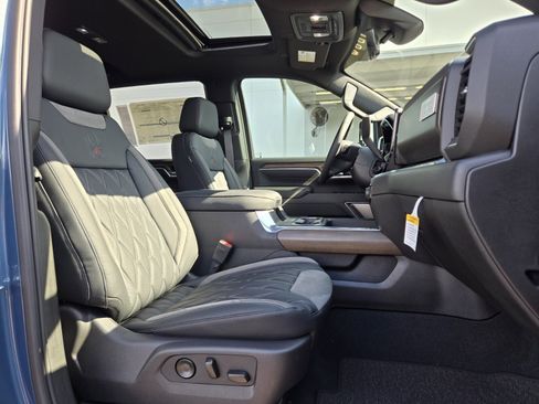 New 2026 Chevrolet Silverado 3500 High Country w/ High Country Premium Package image 10