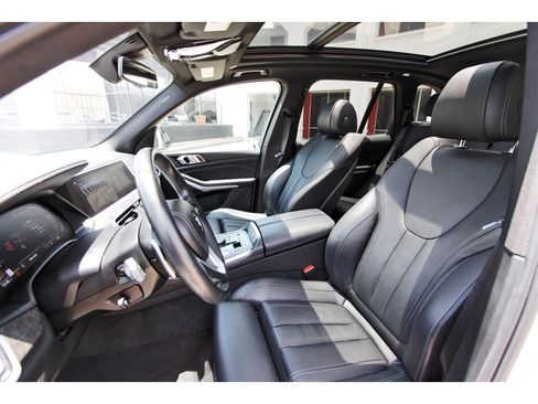 Used 2022 BMW X5 sDrive40i RWD image 15