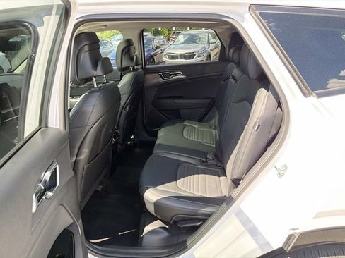 Used 2024 Kia Sportage SX AWD/4WD image 17
