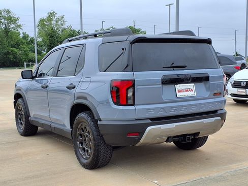 Used 2026 Honda Passport TrailSport image 2