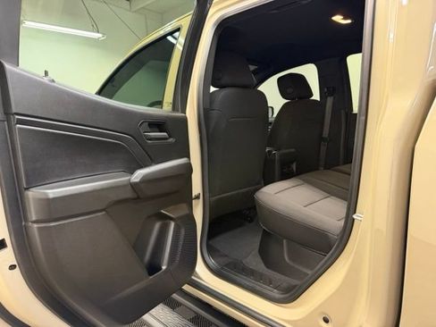 Used 2024 Chevrolet Colorado Trail Boss w/ Safety Package AWD/4WD image 25
