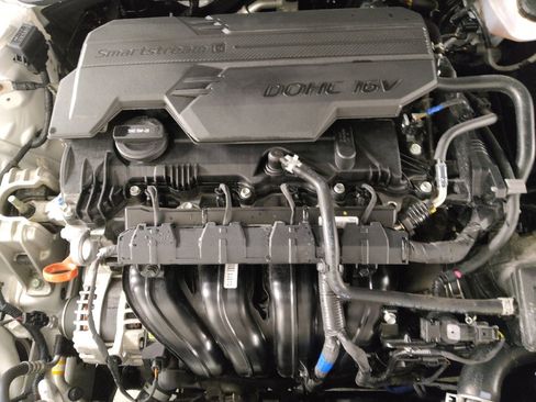 Used 2024 Hyundai Elantra SEL w/ Convenience Package FWD image 30