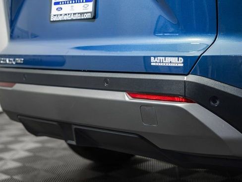 New 2026 Chevrolet Equinox LT w/ Safety and Technology Package image 8