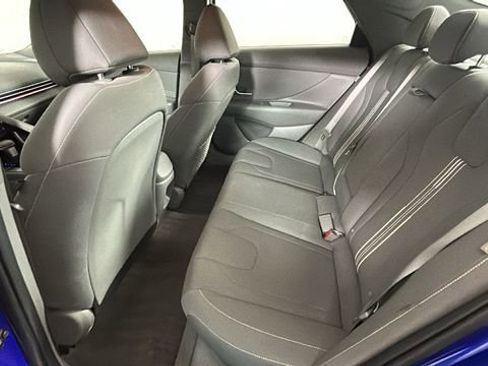 Used 2024 Hyundai Elantra SEL w/ Convenience Package FWD image 27
