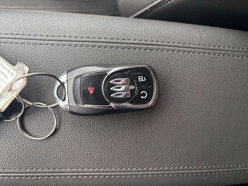 Used 2025 Buick Encore GX Preferred image 22