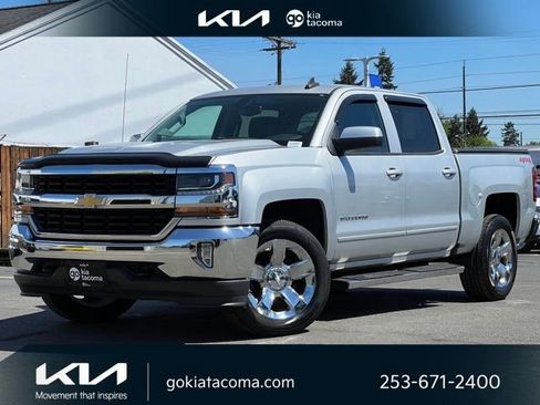 Used 2018 Chevrolet Silverado 1500 LT w/ LT Eassist Package AWD/4WD image 1