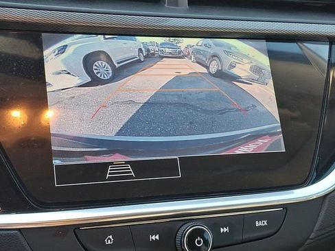 Used 2023 Buick Encore GX Preferred FWD image 12