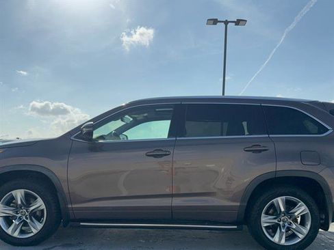 Used 2019 Toyota Highlander Limited image 5