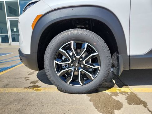 New 2026 Chevrolet TrailBlazer ACTIV w/ Convenience Package AWD/4WD image 27