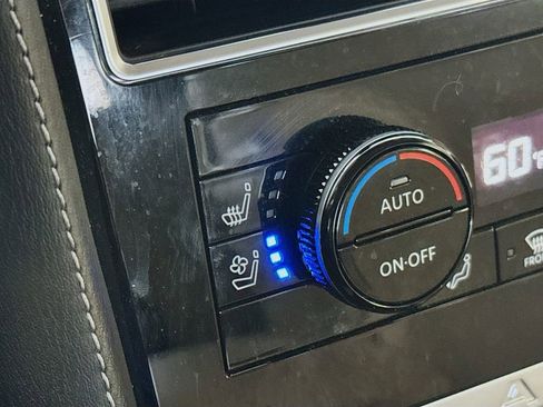 Used 2023 Nissan Armada Platinum w/ Captain's Chairs Package image 20