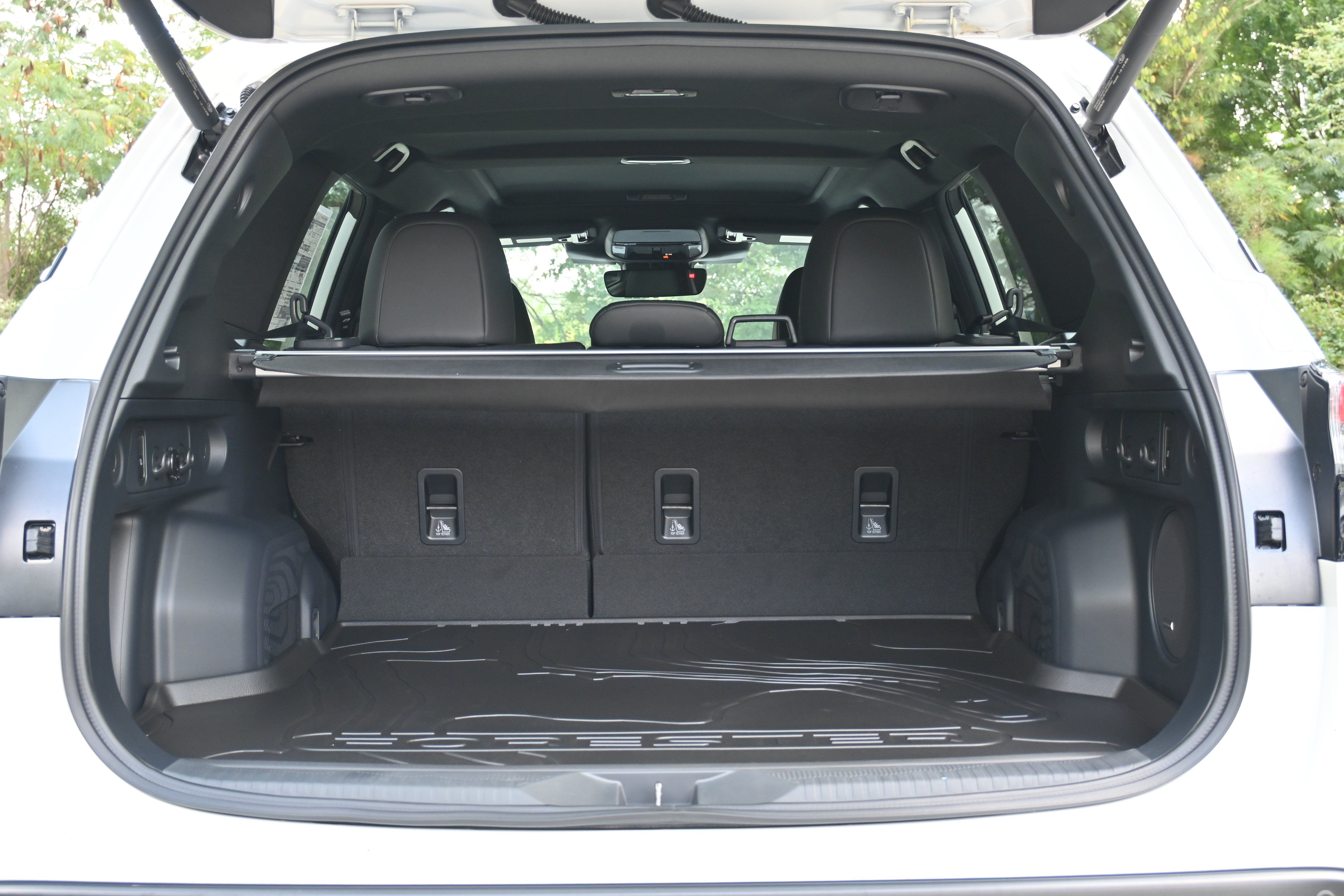 New 2026 Subaru Forester Limited AWD/4WD image 34