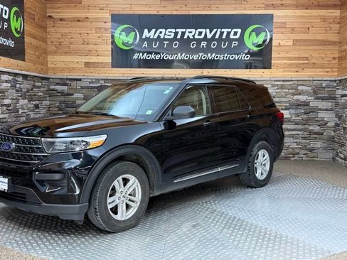 Used 2024 Ford Explorer XLT w/ Class IV Trailer Tow Package AWD/4WD image 3