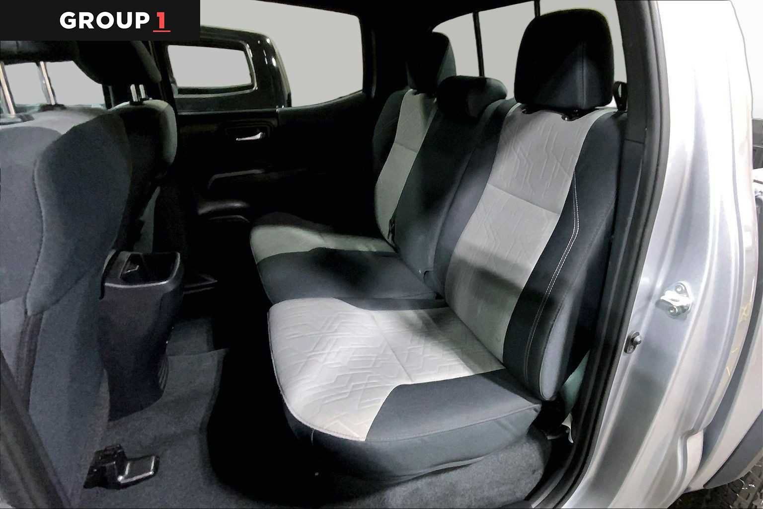 Certified 2023 Toyota Tacoma TRD Off-Road AWD/4WD image 21