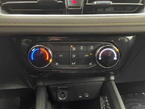Used 2024 Chevrolet TrailBlazer ACTIV FWD image 6