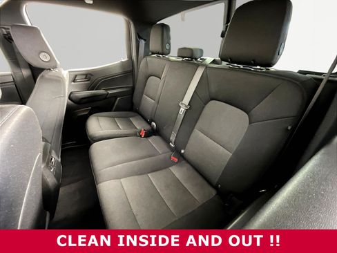 Used 2024 Chevrolet Colorado Trail Boss w/ Advanced Trailering Package AWD/4WD image 19