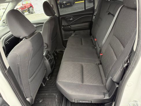 Used 2022 Honda Ridgeline Sport image 12