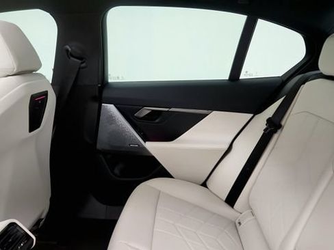Used 2026 BMW 530i w/ M Sport Package RWD image 42