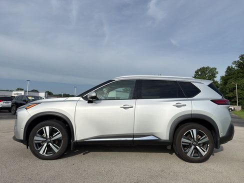 Used 2023 Nissan Rogue SL w/ SL Premium Package AWD/4WD image 6