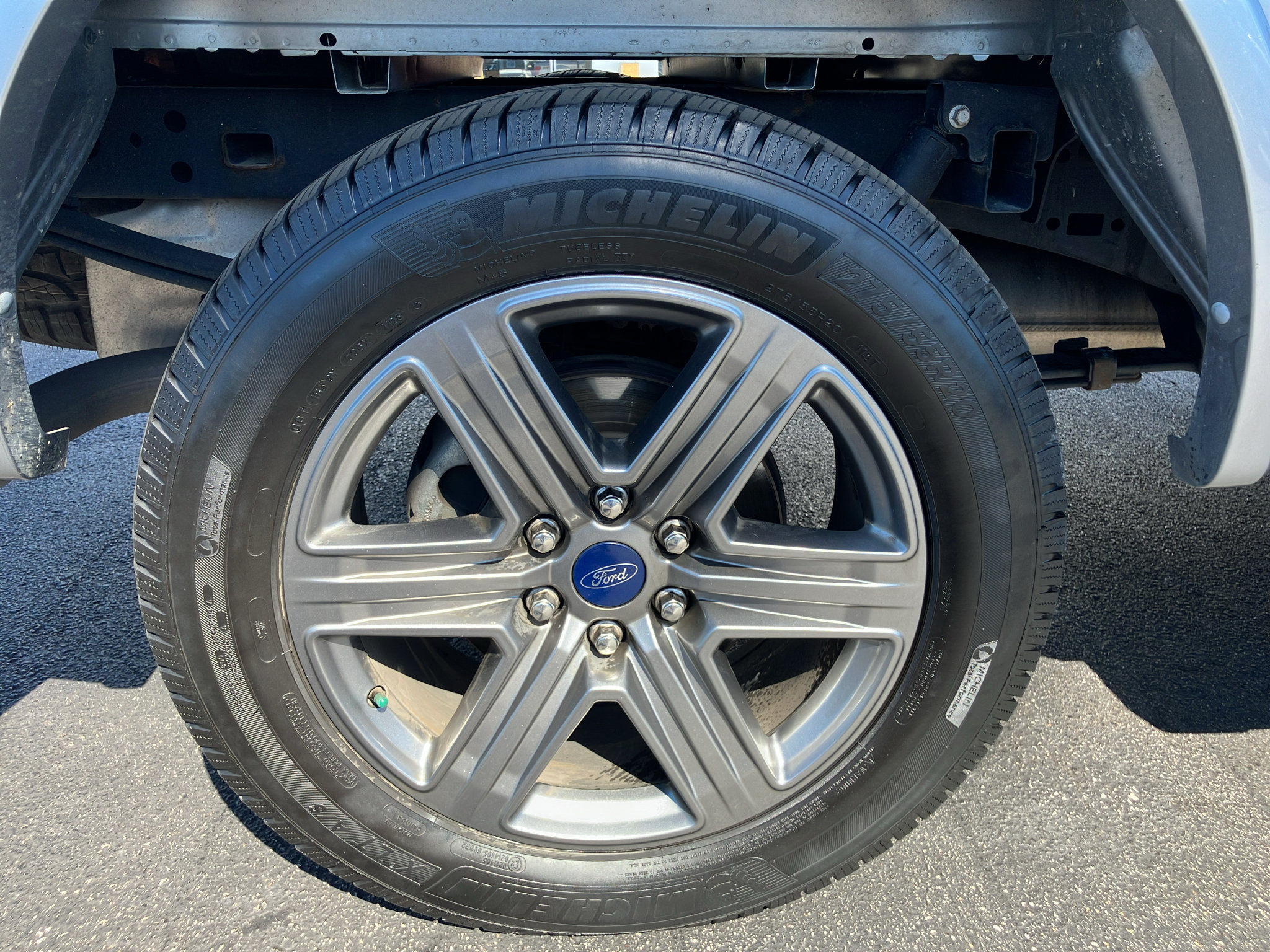 Used 2020 Ford F150 Lariat w/ Equipment Group 502A Luxury AWD/4WD image 12