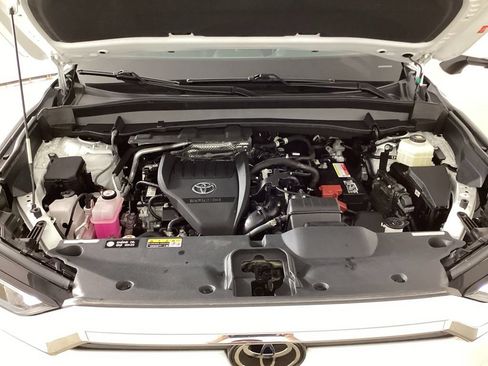 Used 2024 Toyota Grand Highlander AWD image 47