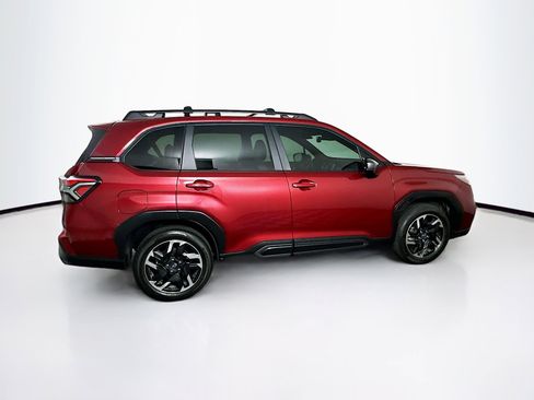 Used 2025 Subaru Forester Limited image 10