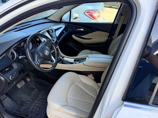 Used 2018 Buick Envision Essence AWD/4WD image 3