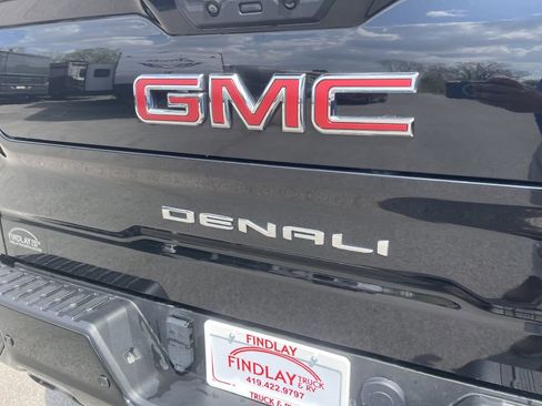 Used 2023 GMC Sierra 1500 Denali w/ Denali Reserve Package AWD/4WD image 12