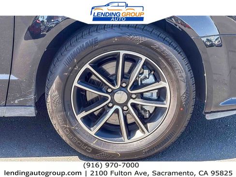 Used 2019 Dodge Grand Caravan GT FWD image 9