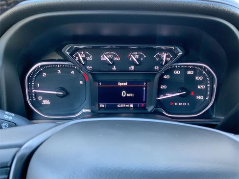 Used 2022 GMC Sierra 2500 AT4 image 12