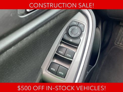 Used 2020 Chevrolet Malibu LT w/ Midnight Edition FWD image 24