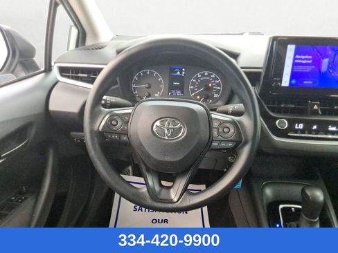 Used 2024 Toyota Corolla LE image 14