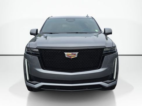 Used 2022 Cadillac Escalade Sport AWD/4WD image 2