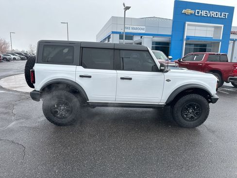 Used 2022 Ford Bronco Wildtrak image 36