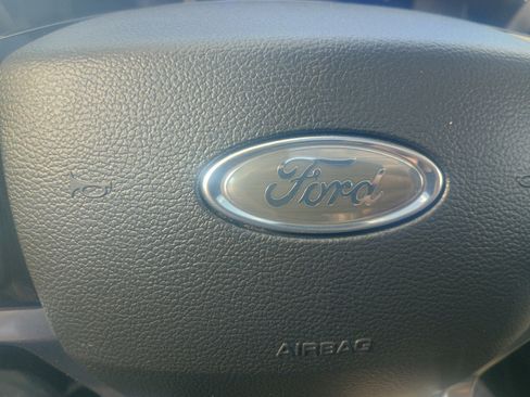 Certified 2022 Ford Explorer Platinum w/ Technology Package image 27