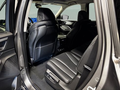 Certified 2023 Acura MDX SH-AWD w/ Technology Package image 10