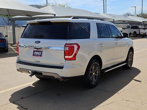 Certified 2021 Ford Expedition XLT image 5