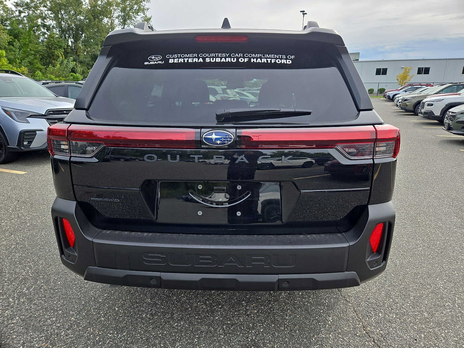 Certified 2026 Subaru Outback Premium AWD/4WD image 5