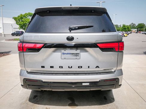 Used 2026 Toyota Sequoia Platinum image 9