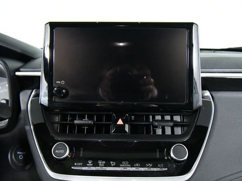 Certified 2025 Toyota Corolla Cross Hybrid Nightshade image 4