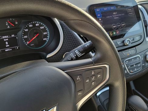 Used 2024 Chevrolet Malibu LT image 26