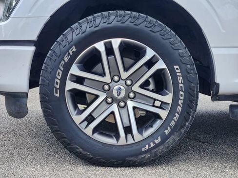 Used 2022 Ford F150 XL w/ STX Appearance Package RWD image 10